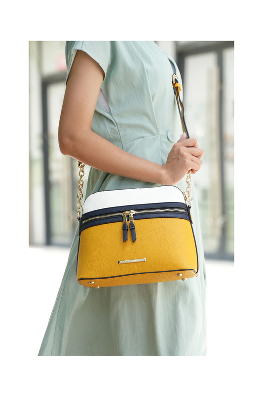 🎒 Bag It Right: Choosing the Perfect Handbag for Every Occasion!