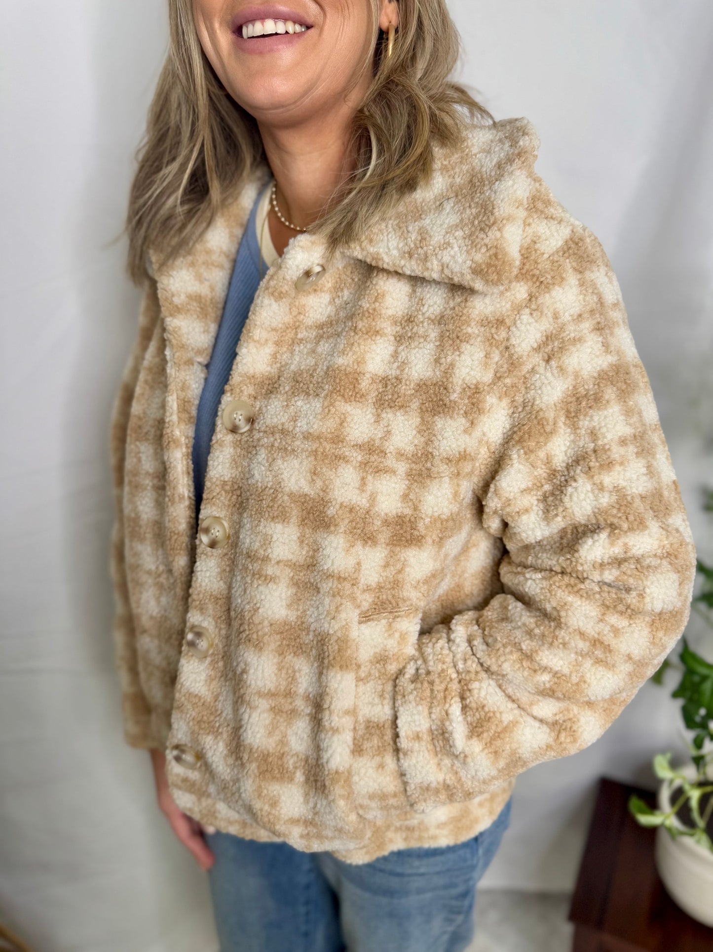 Houndstooth Button Up Collared Jacket Ivory