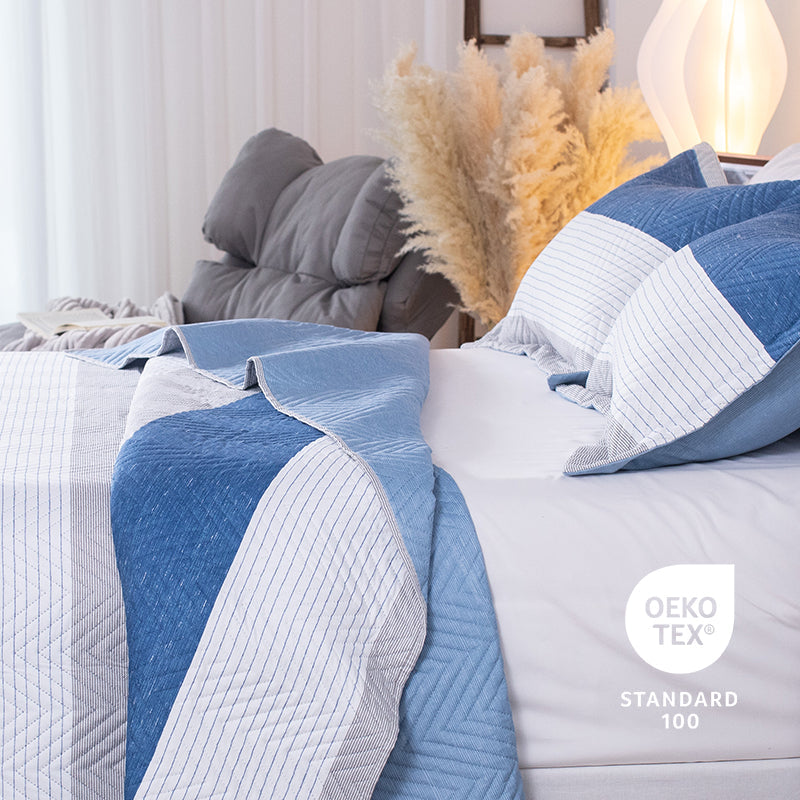 Lightweight Reversible Stripe Quilt Set Bedding Kasentex