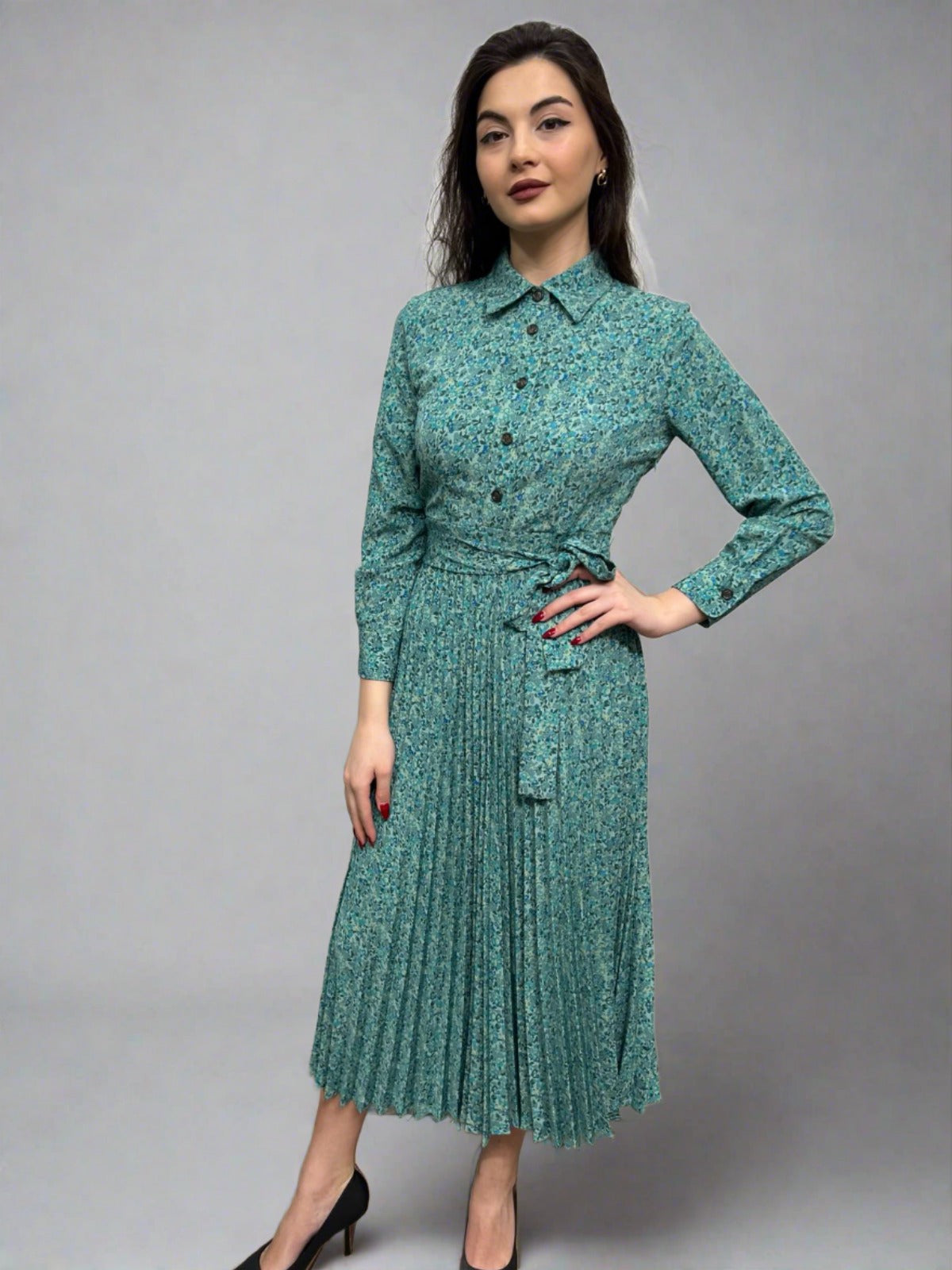 Midi Bottom Pleated Dress with Front Buttons