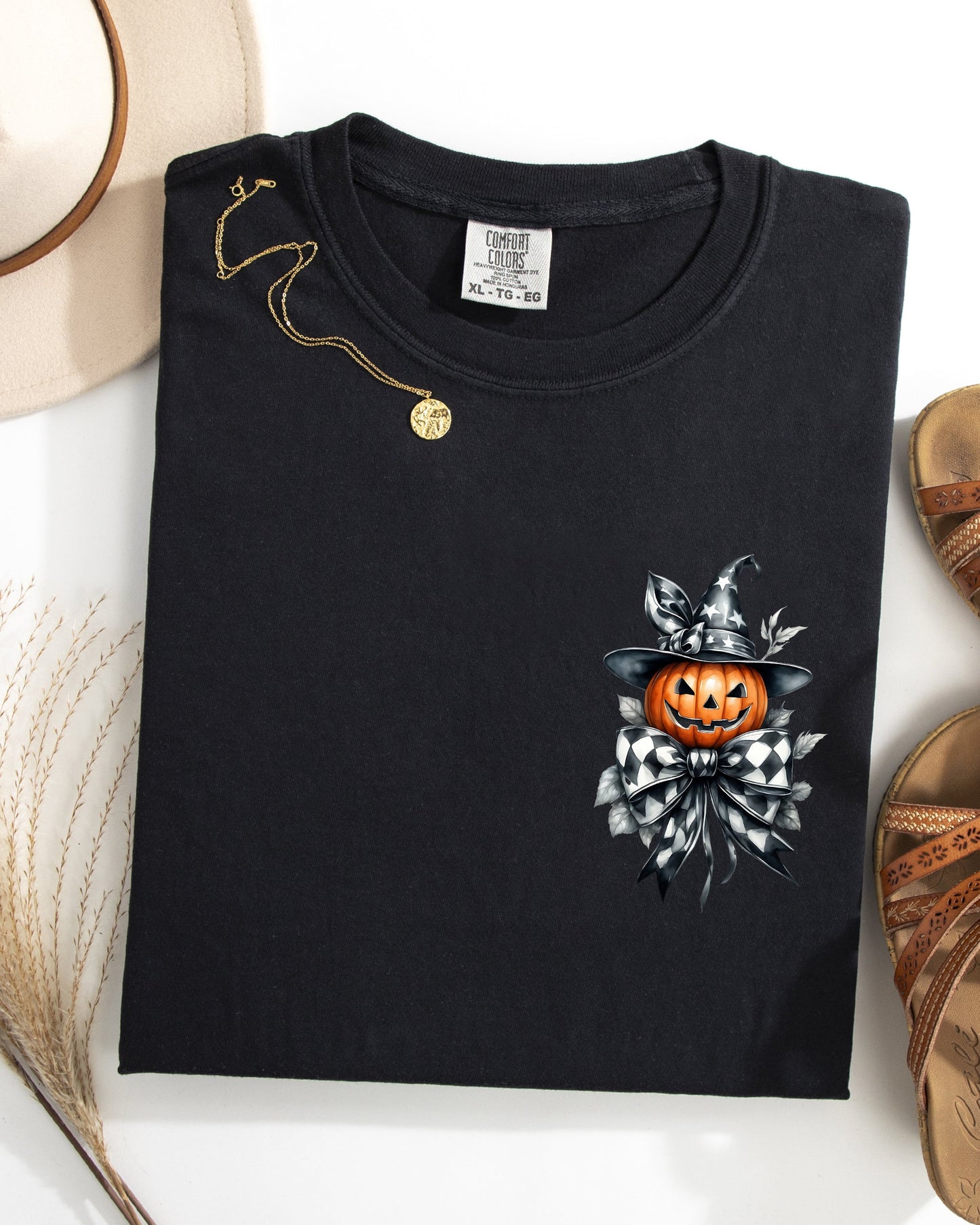 Halloween Jack-o-lantern Ribbon Pumpkin Pocket Print Comfort Colors T-Shirt