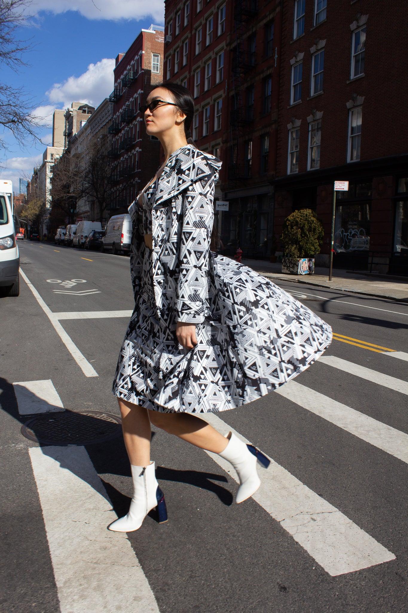 Amour Geometric Long Trench Coat Modern Women's Outerwear