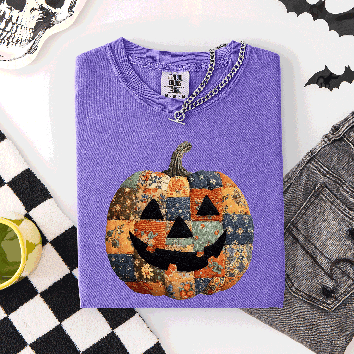 Jack o Lantern Faux Quilt Pumpkin Comfort Colors T-Shirt Halloween Fall Autumn