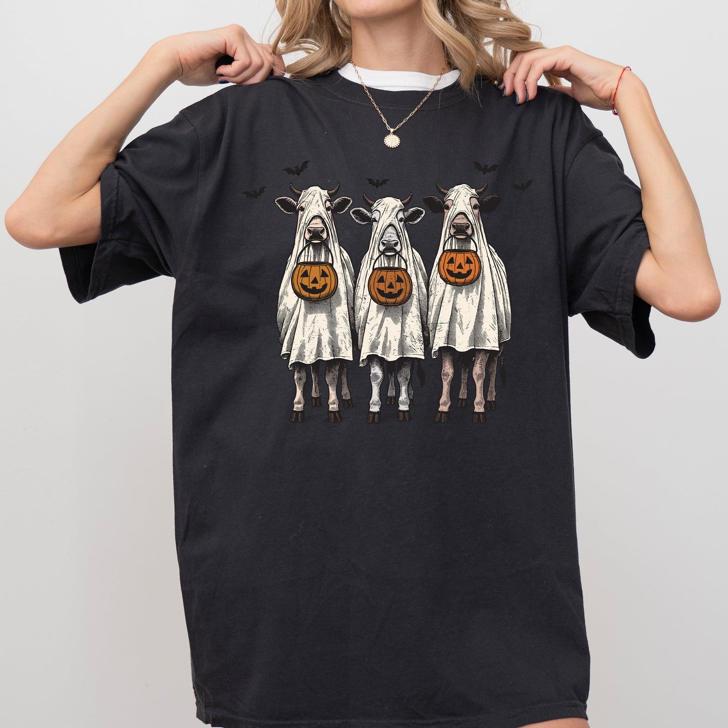 Bulls Cow Lovers Aesthetic Halloween Costume T-Shirt Comfort Colors