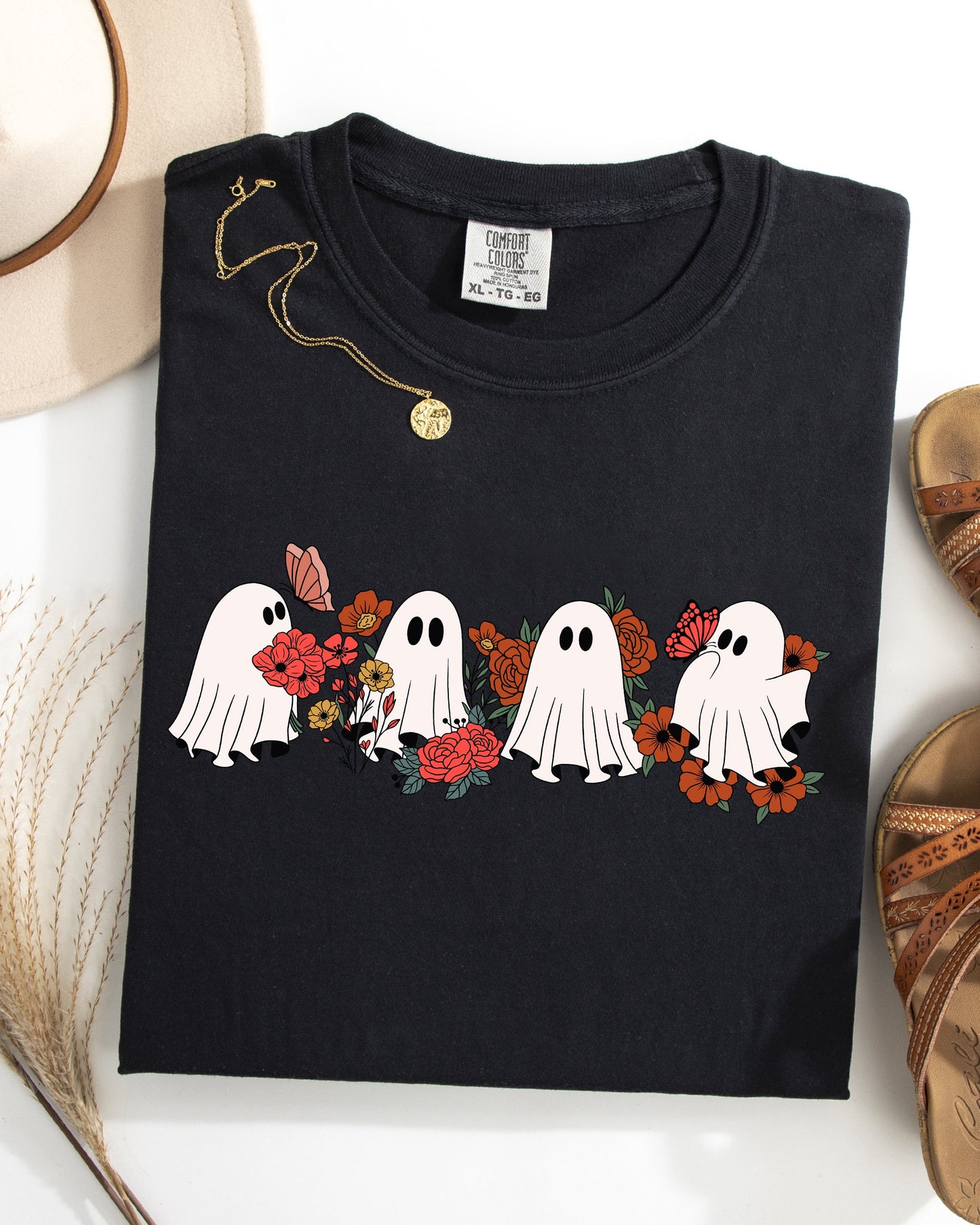 Mini Halloween Ghosts, Cute, Floral, Flowers, Autumn, Fall Shirt Comfort Colors T-Shirt
