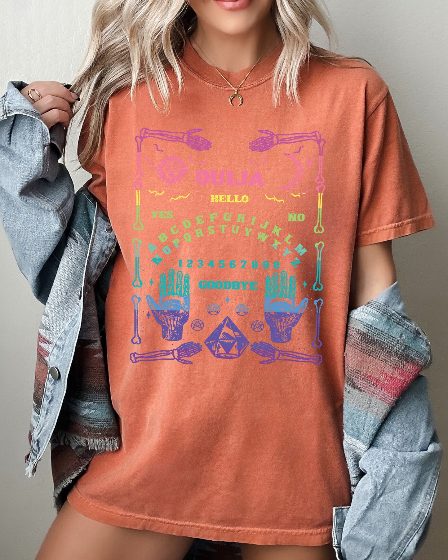 Spirit Board, Ouija, Skeleton, Spooky, Funny, Witch, Aesthetic, Meme, Halloween, Costume, Tshirt Comfort Colors T-Shirt