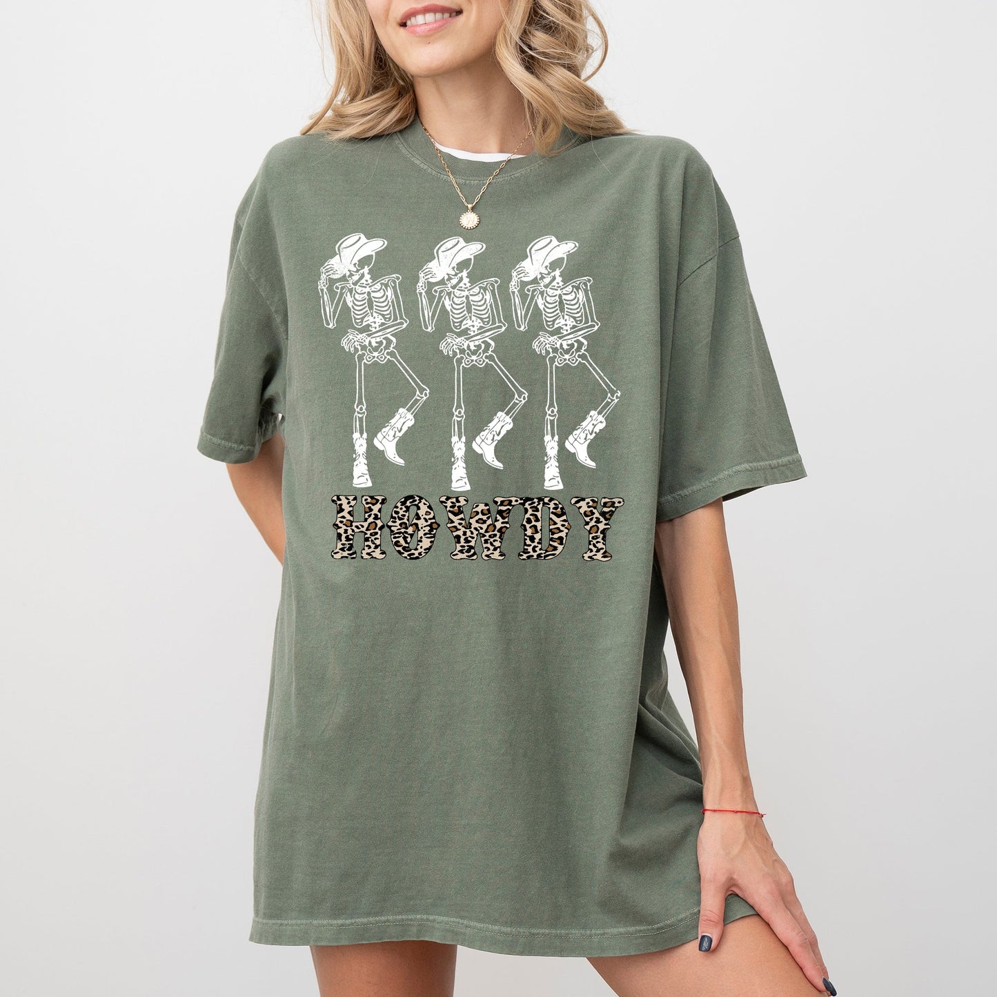 Howdy Cowboy Vintage Graphic T-Shirt Comfort Colors