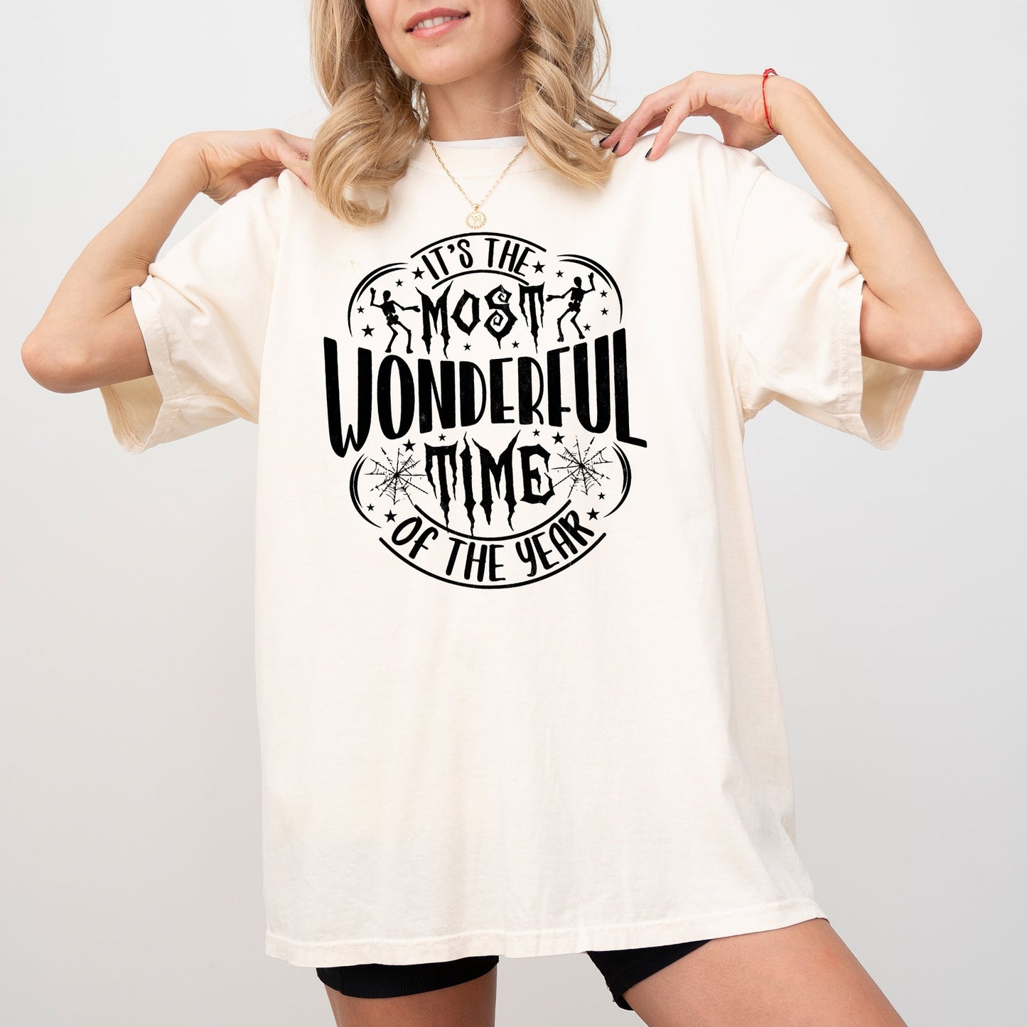 Halloween Skeleton Spider Web Witch Skull Spooky Aesthetic Meme T-shirt Comfort Colors