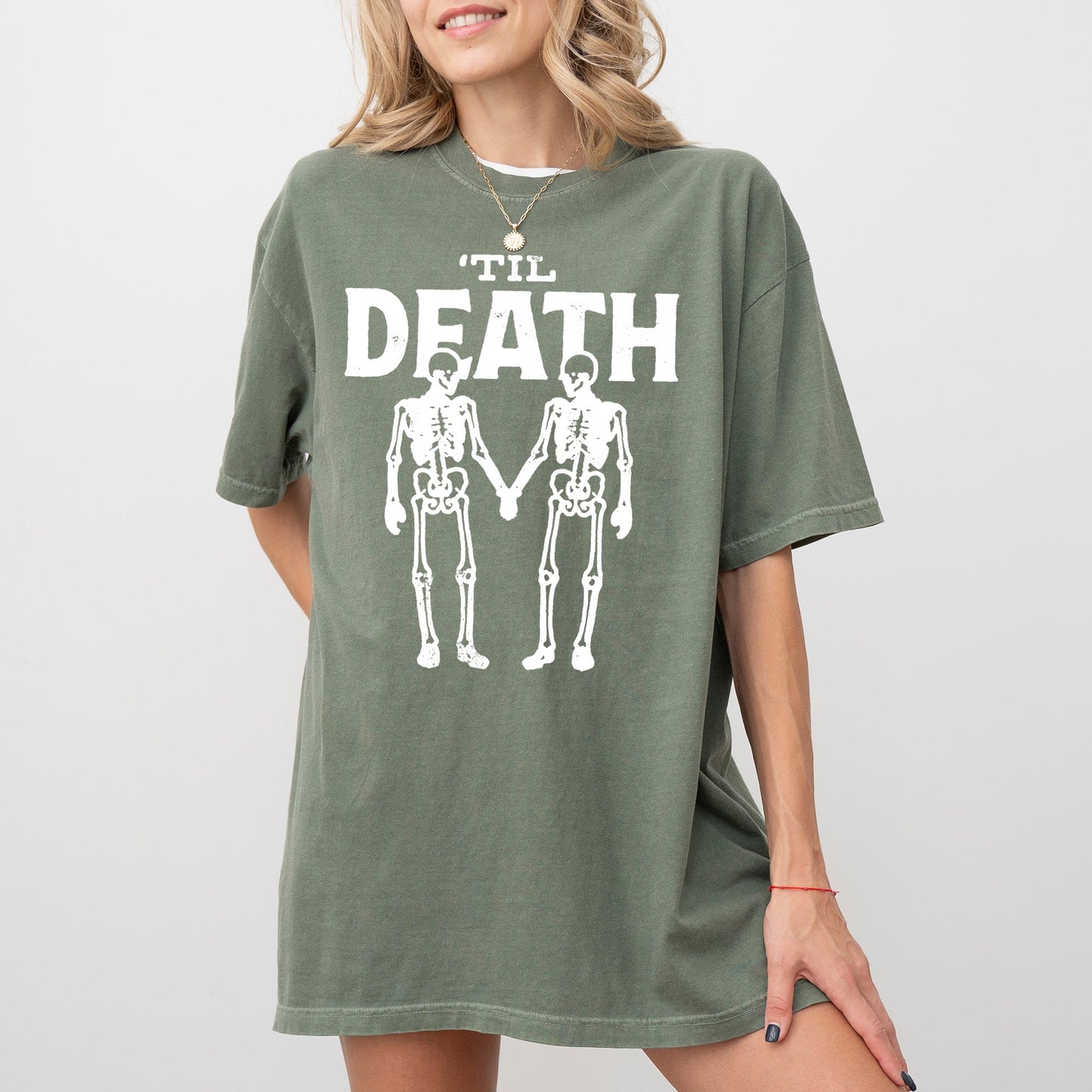 Til Death, Skeleton Lovers, Skull, Ghost, Western, Witch, Aesthetic, Meme, Halloween, Costume, Tshirt Comfort Colors T-Shirt