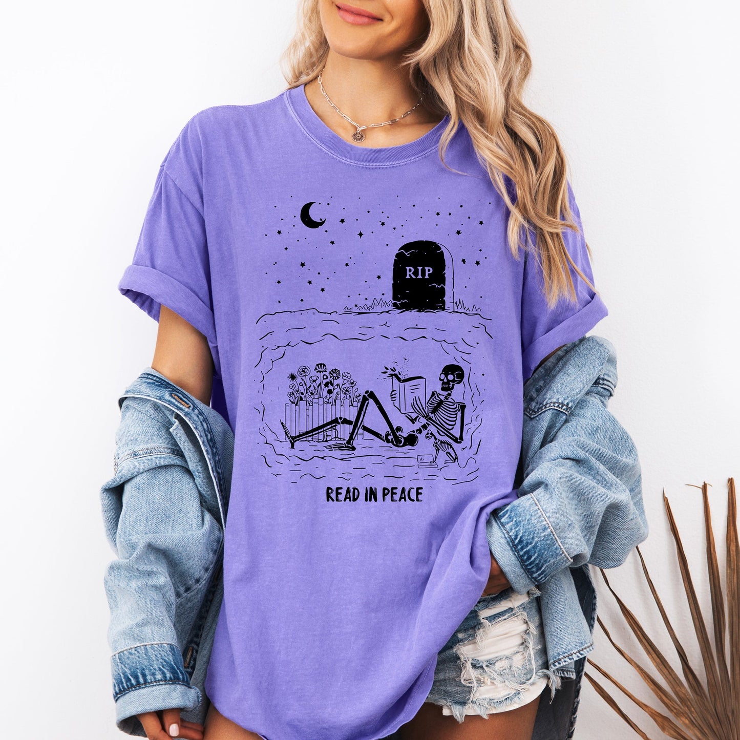 Read In Peace, Skeleton, RIP, Halloween, Booktok, Bookish, Library, Trending Graphic Tee, Comfort Colors T-Shirt