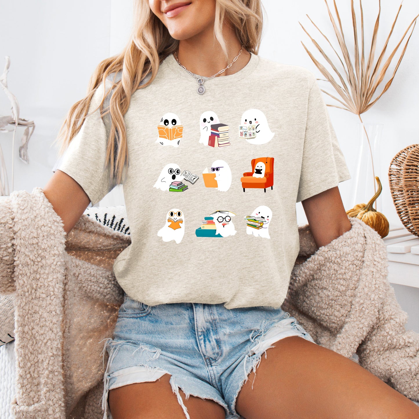 Reading Ghosts, Halloween, Library, Books, Tshirt