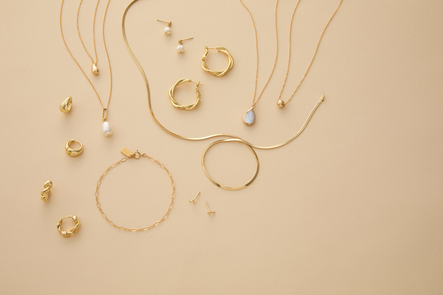 Gold Filled Long and Short Link Bracelet Elaine The First Layer