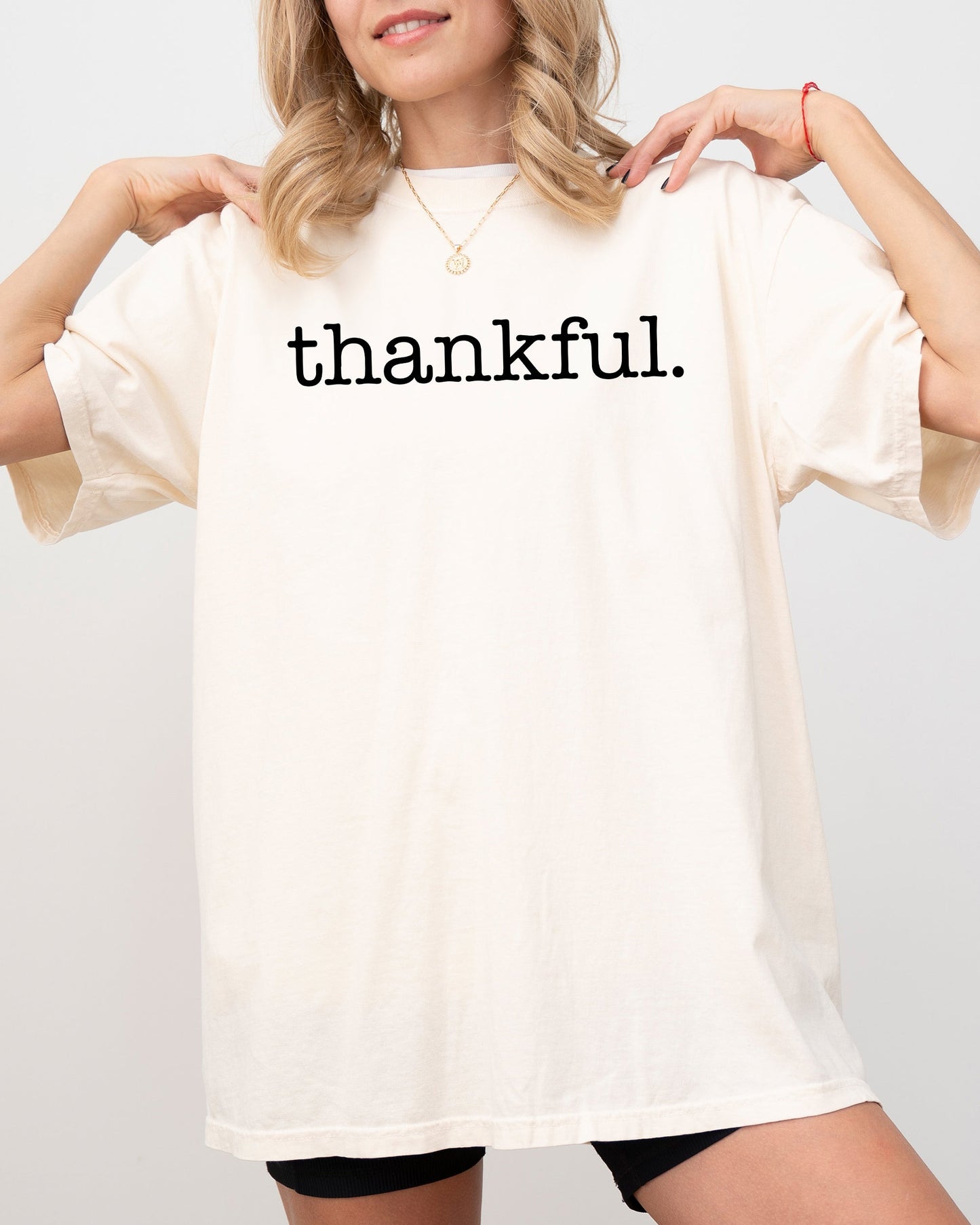 Thankful, Minimal, Simplicity, Autumn, Fall, Halloween, Thanksgiving Shirt Comfort Colors T-Shirt