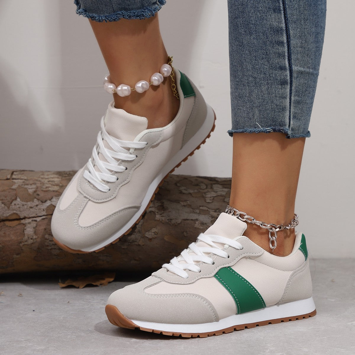Women’s Round Toe Thick Sole Lace-Up Sneakers Casual Shoes