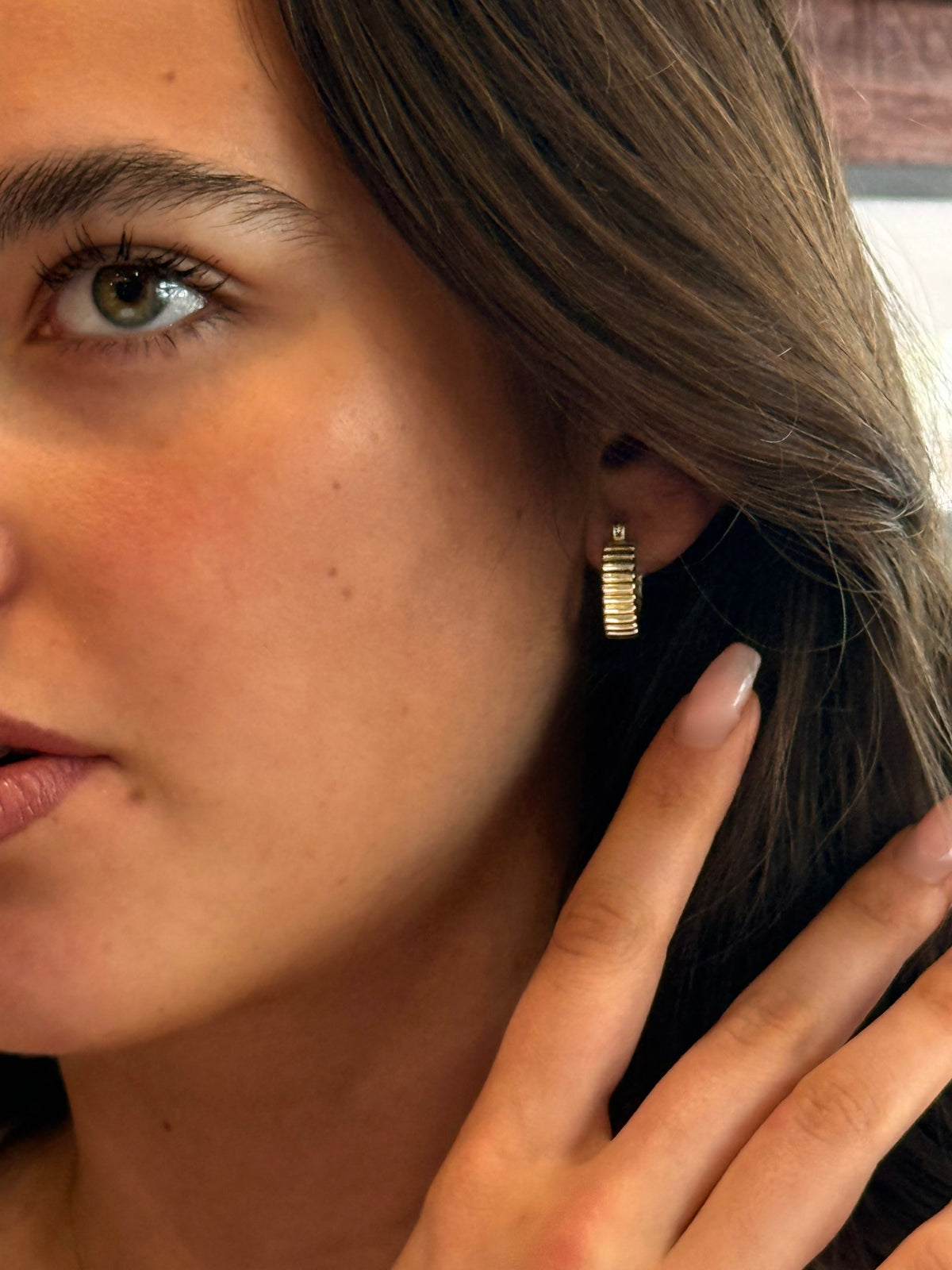 18k Gold Textured Hoop Snap Post Earrings Jules Hoops