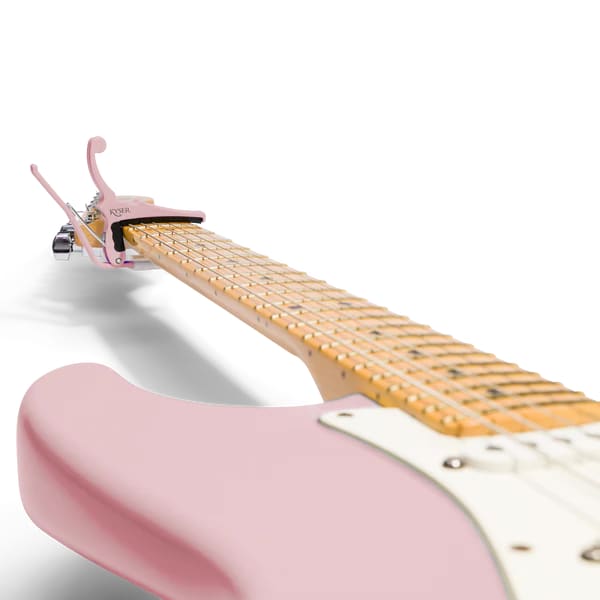 Quick-Change Shell Pink Electric Guitar Capo Kyser x Fender