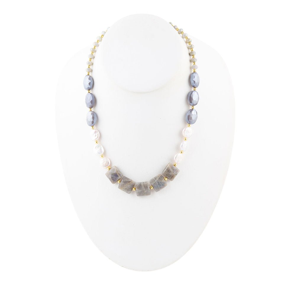 Noche Pearl and Labradorite Necklace