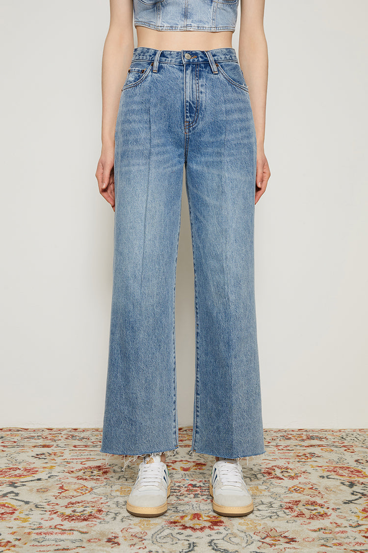 Chill Pleat Straight Ankle High-Rise Jeans