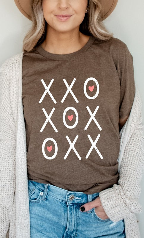 XOXO Heart Tic Tac Toe Valentines PLUS Graphic Tee