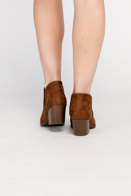GWEN Suede Casual Ankle Boots