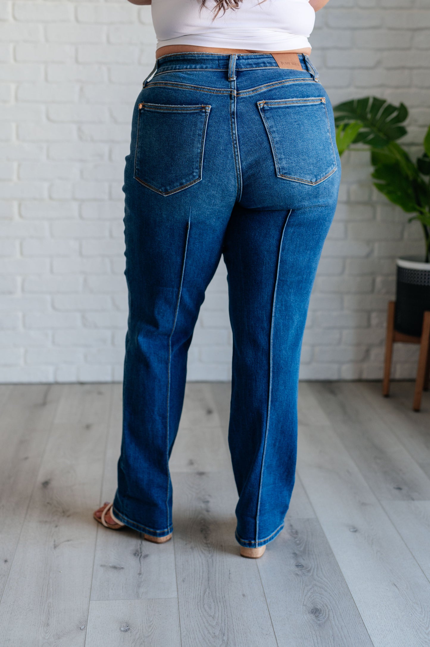High Rise Center Seam Detail Straight Jeans Judy Blue