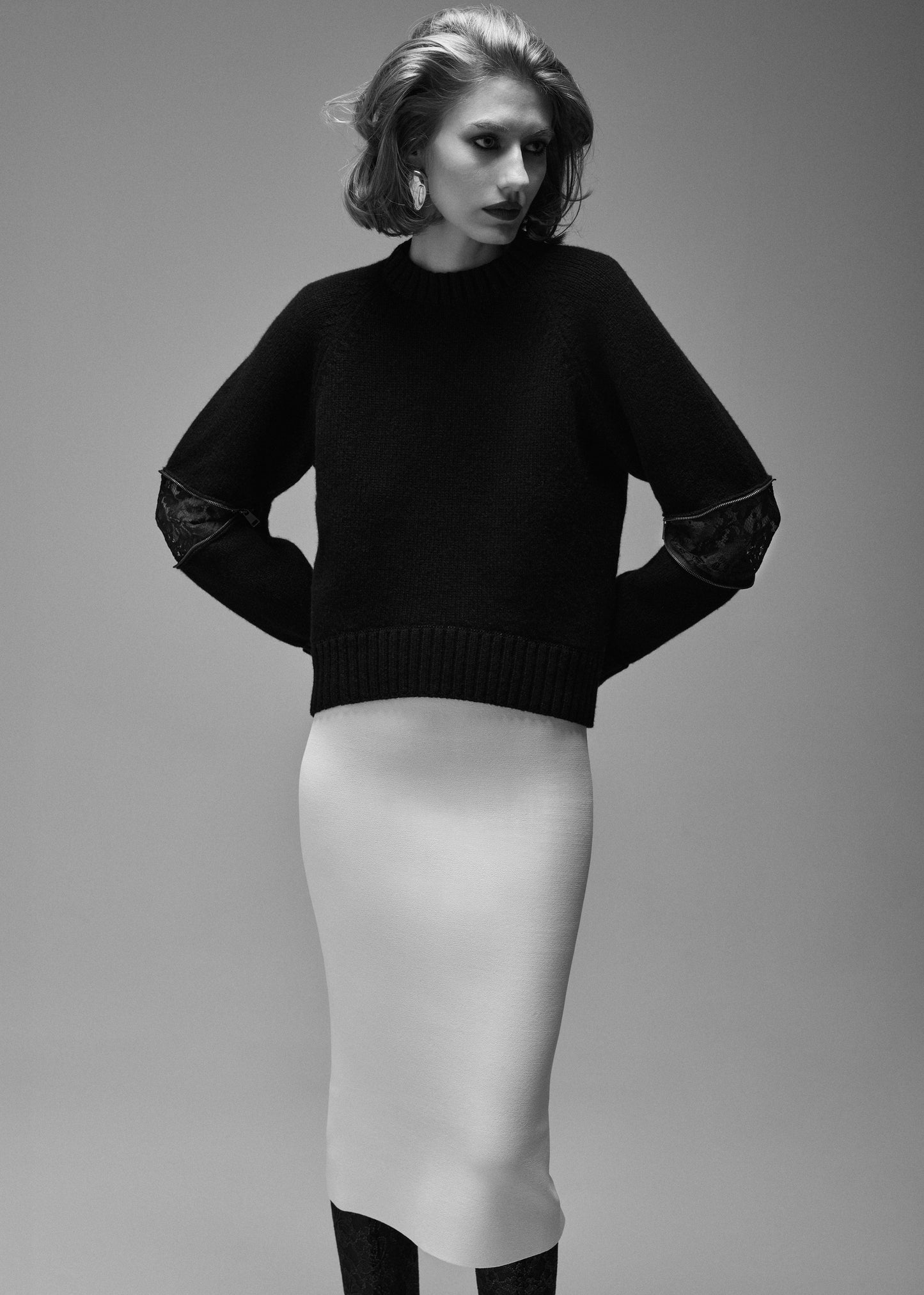 NAOMI CONTOURING KNIT PENCIL SKIRT IN SUGAR