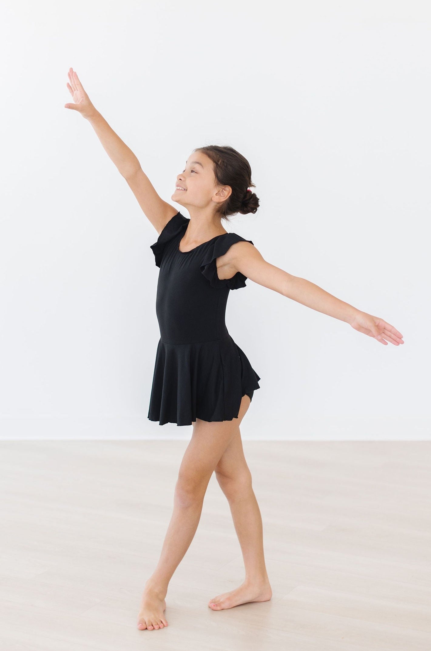 Black S/S Twirl Leotard Ballet Dancewear Mila & Rose