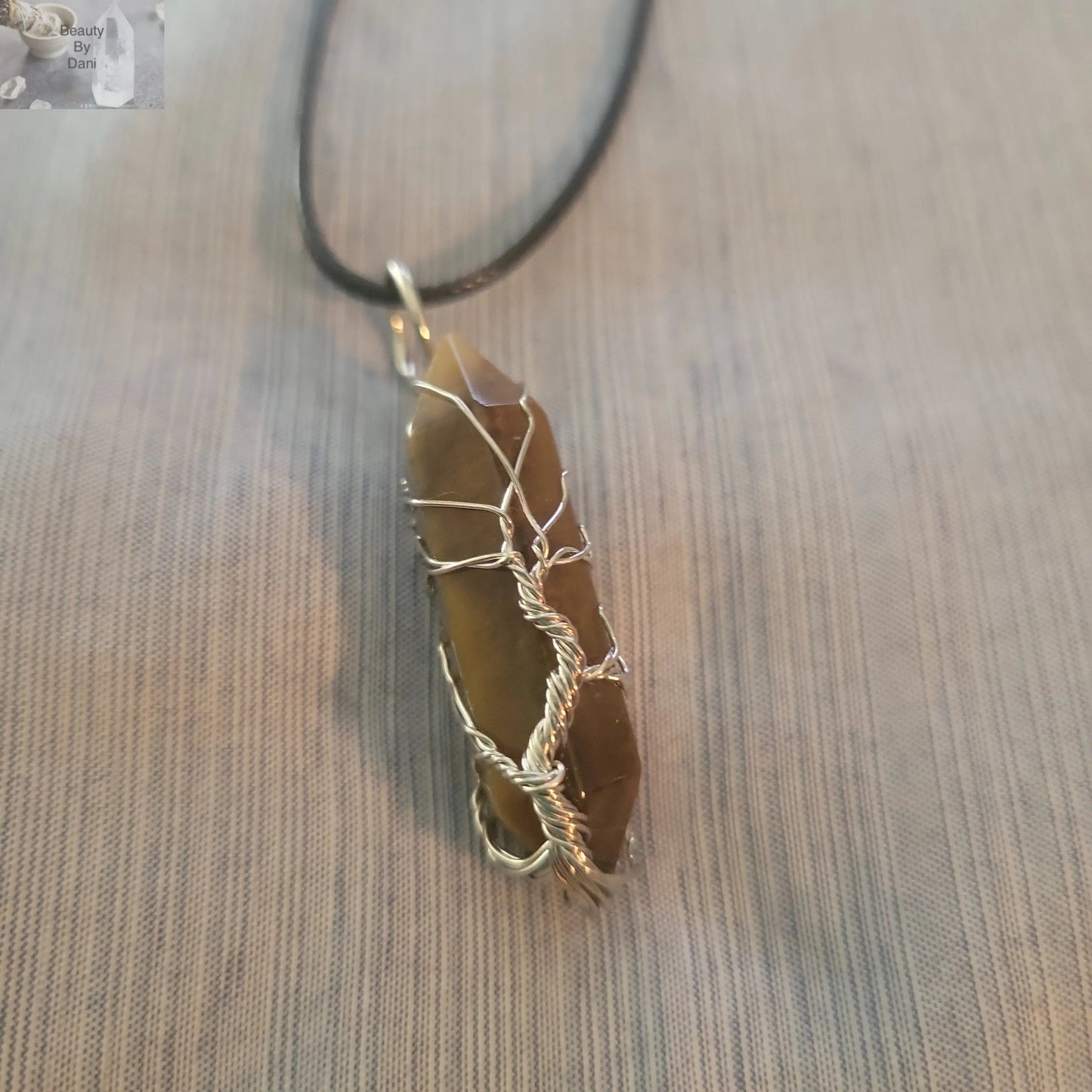 Tiger's Eye Durable Stainless Steel Tree Necklace with Leather Cord