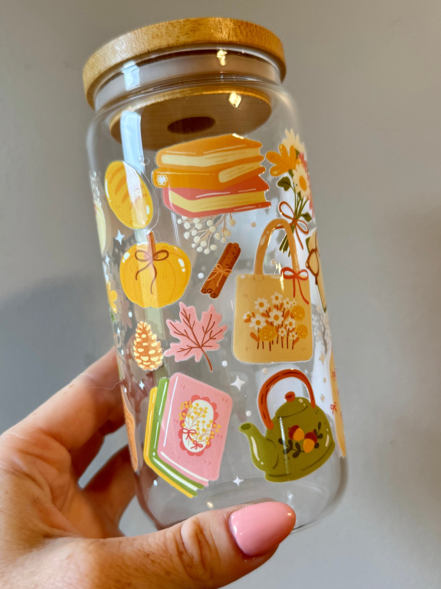 Golden Harvest Soft Yellow Autumn Design Sawdust and Cedar