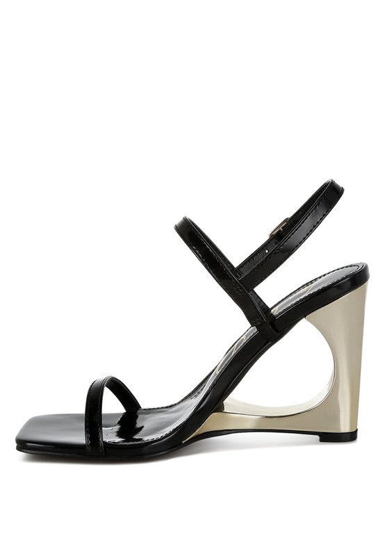 Fantasy Cut-Out Wedge Heel Sandals Patent Faux Leather Ladra