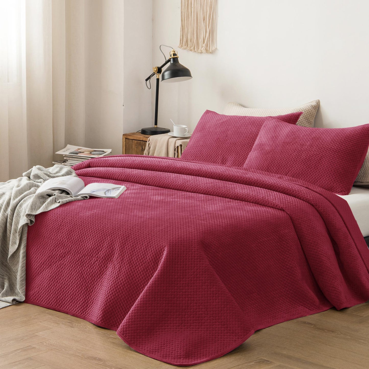 All Season Cozy Velvet Quilt Set Queen King Kasentex