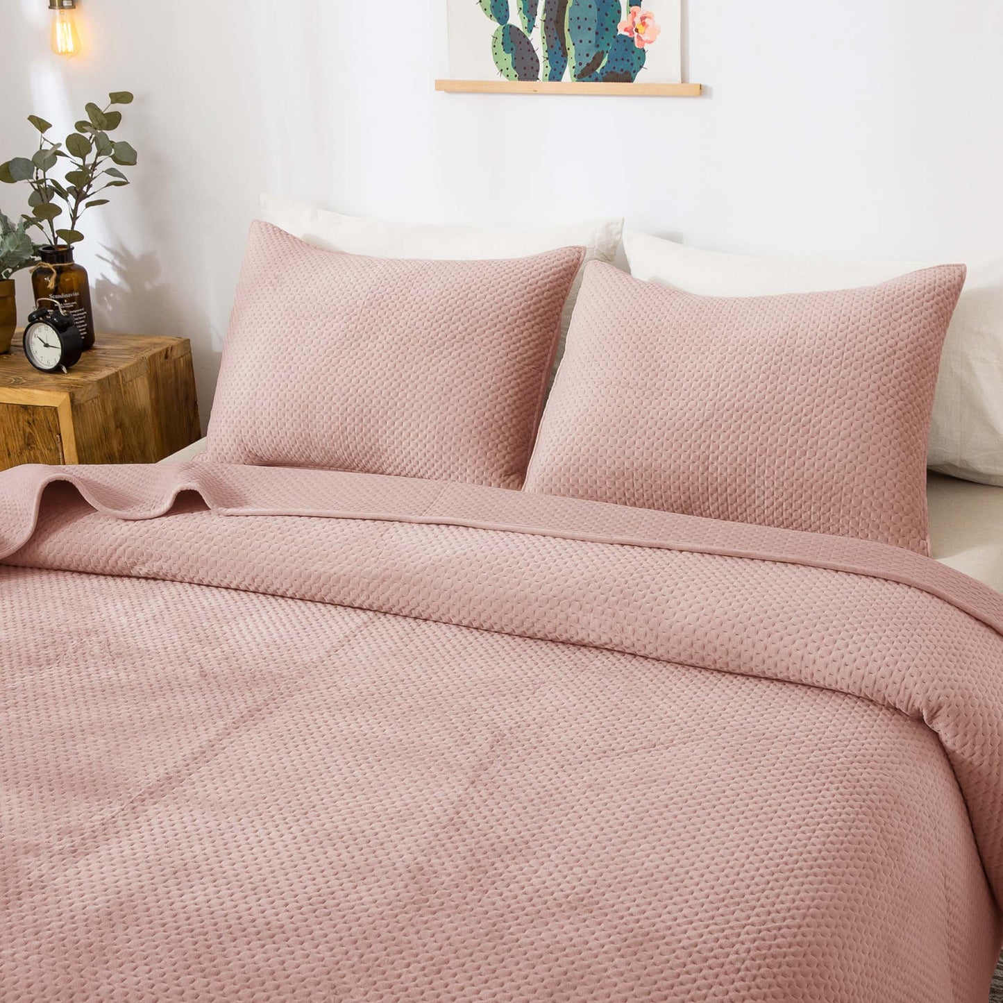 Ultra Soft Plush Poly-Velvet Quilt Set Queen King Kasentex