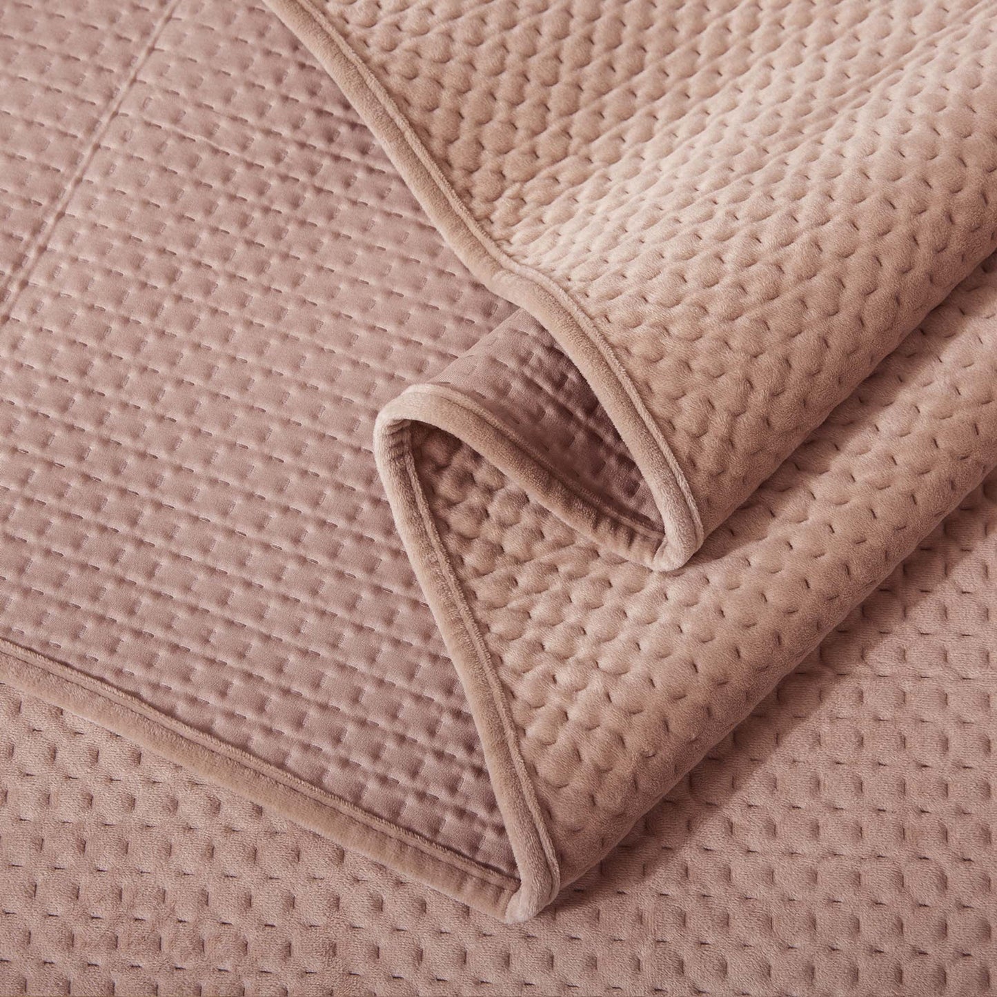 Ultra Soft Plush Poly-Velvet Quilt Set Queen King Kasentex