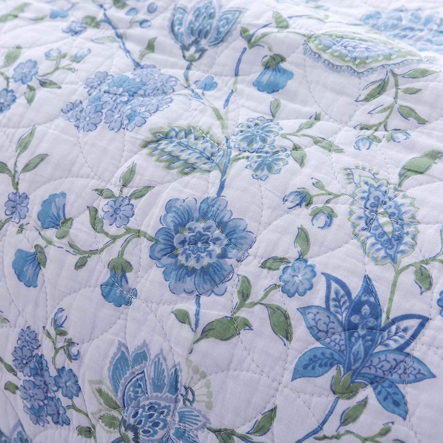 Cotton Floral Design 3 Piece Reversible Bedding Set Kasentex