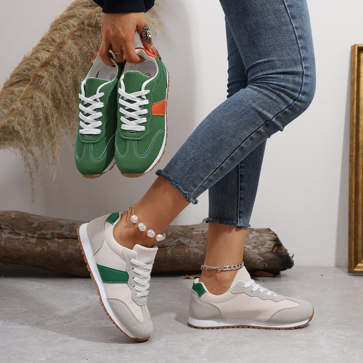 Women’s Round Toe Thick Sole Lace-Up Sneakers Casual Shoes