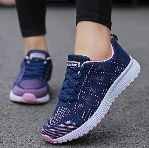 Lightweight Breathable Women's Sports Sneakers Running Shoes