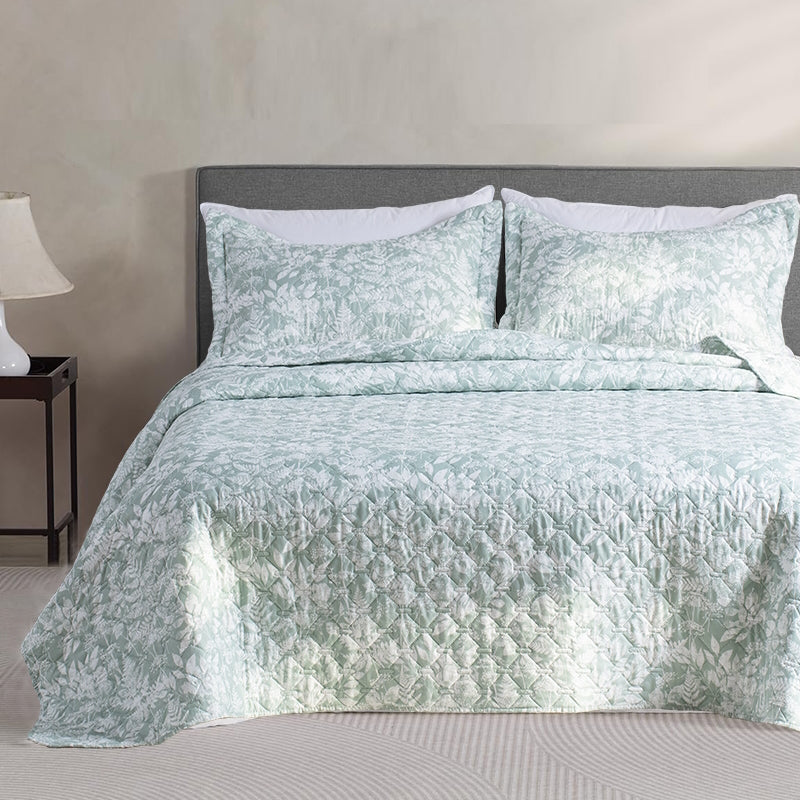 Lightweight Green Botanical Floral Quilt Set Kasentex