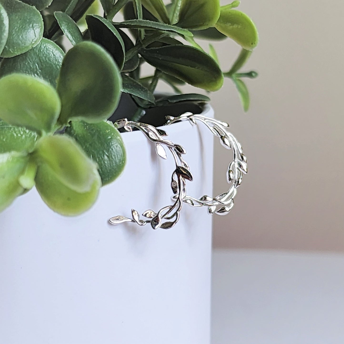 925 Silver Olive Leaf Dangle Earrings Plant Leaf Circle Earrings
