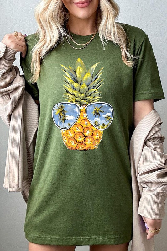 Summer Pineapple Graphic Key Attribute T Shirts