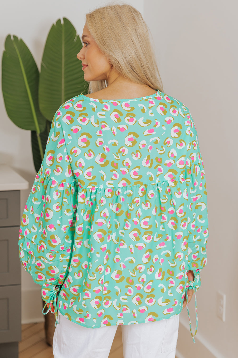 Green Abstract Lace-up Lantern Sleeve Babydoll Blouse