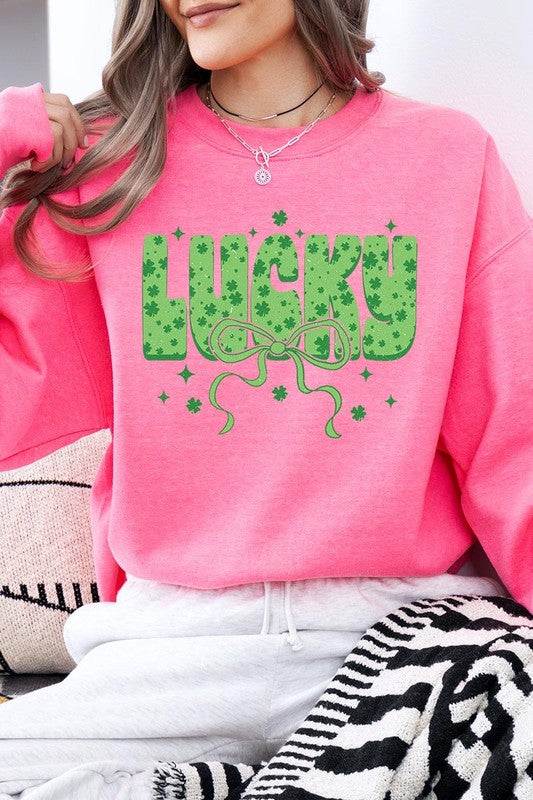 Croquette Lucky Bow Graphic Sweatshirt Unisex Crew Neck Gildan