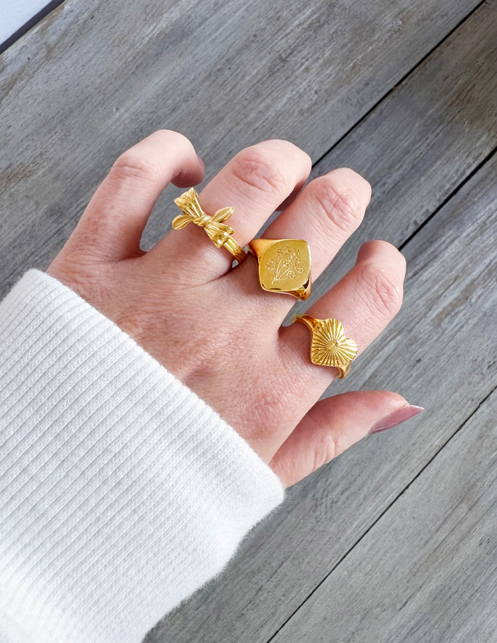 Floral Signet Ring with Natural Cotton Pouch Elevated Faith