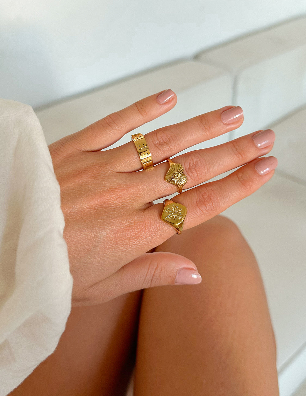 Floral Signet Ring with Natural Cotton Pouch Elevated Faith