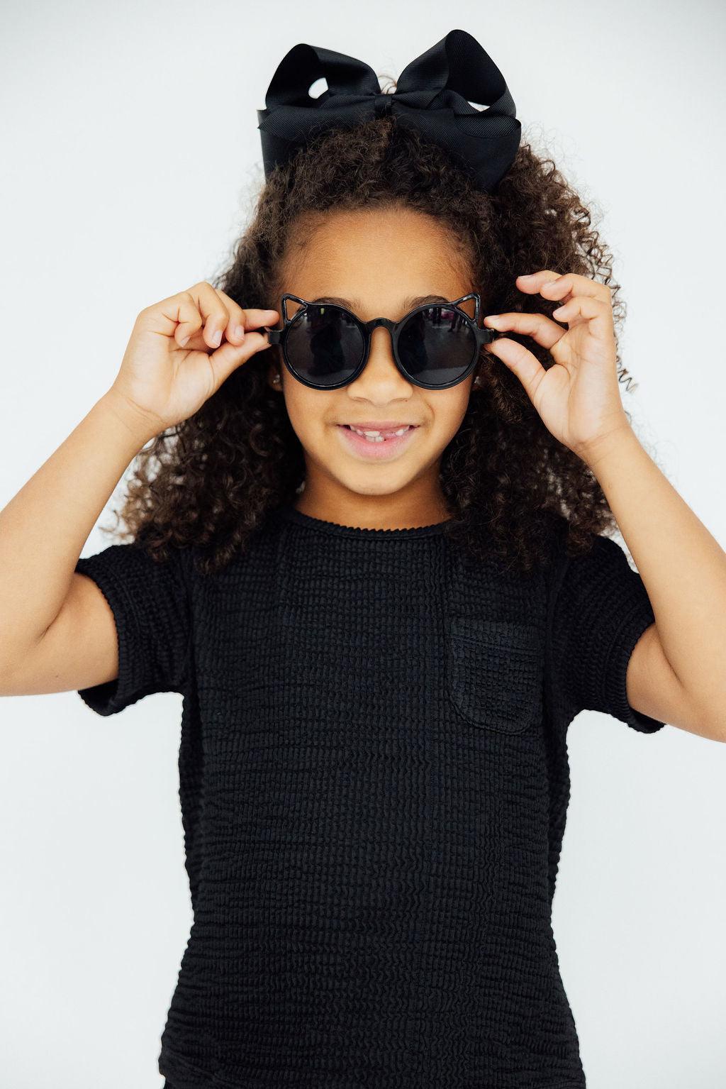 Black Scrunchy Pocket Tee Boxy Fit T-Shirt Mila & Rose
