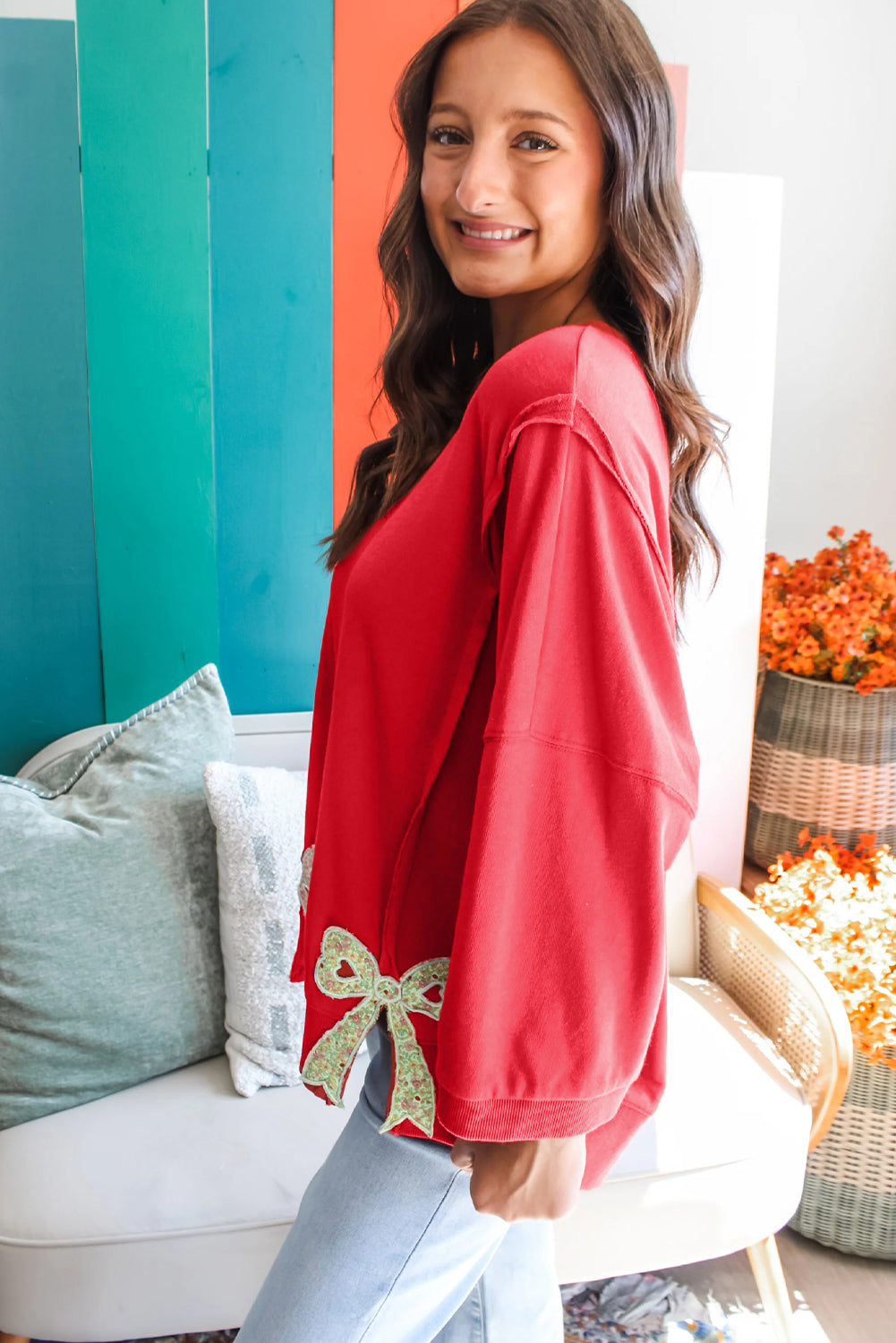 Fiery Red Floral Bow Patched Baggy Sweatshirt
