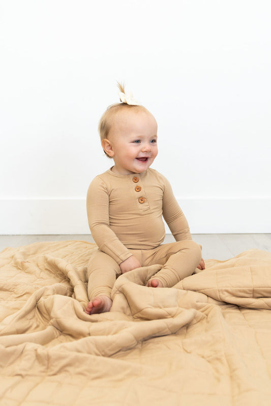 Tan Bamboo Infant 2-Piece Set Laree + Co.