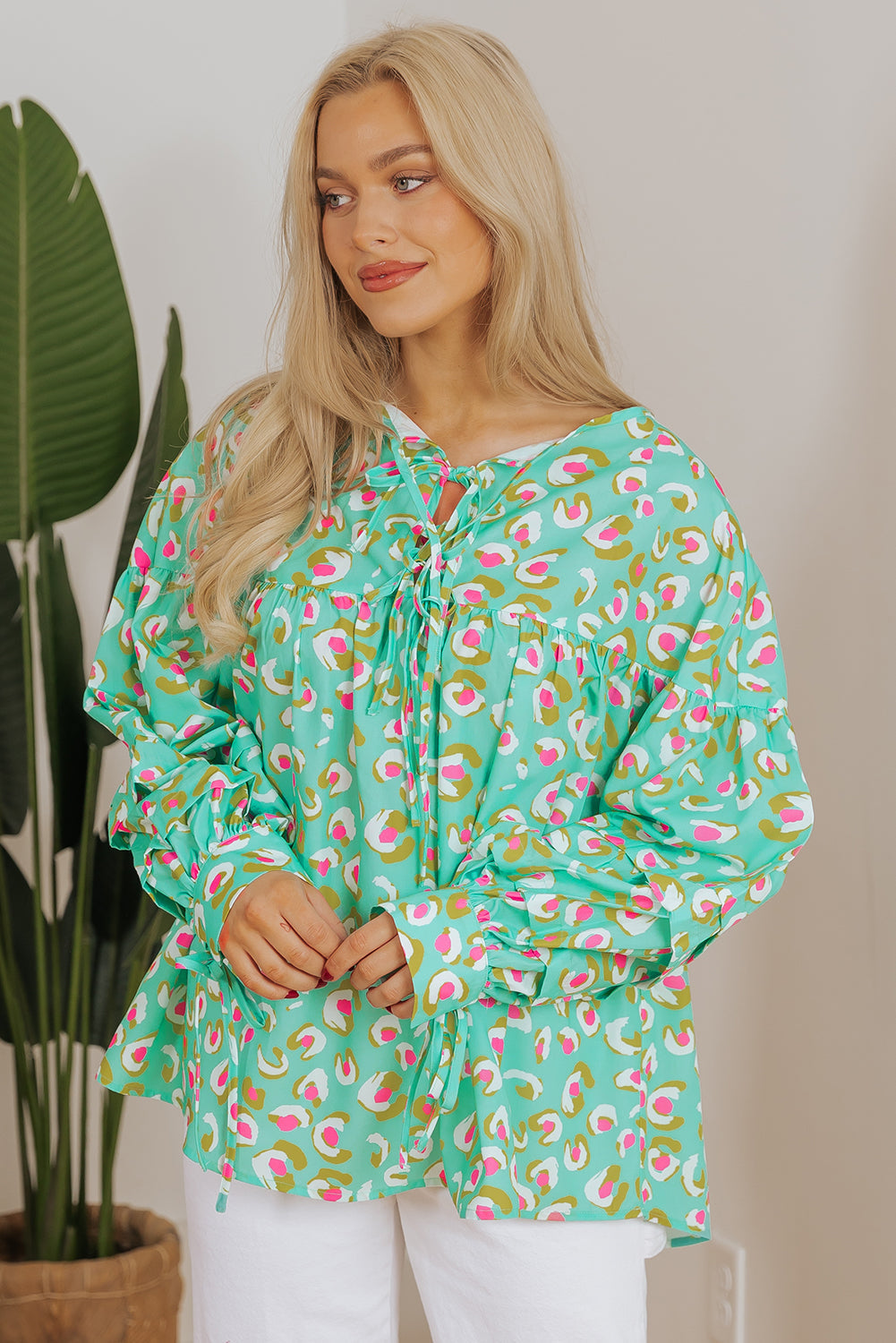 Green Abstract Lace-up Lantern Sleeve Babydoll Blouse