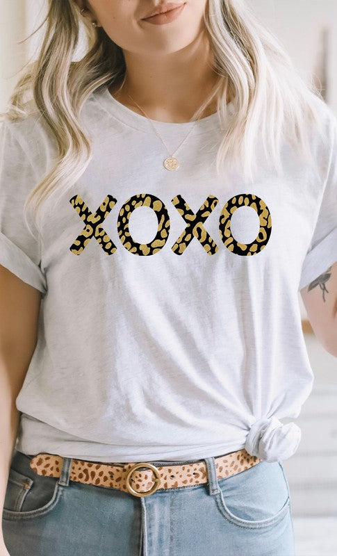 Metallic Gold Leopard Print XOXO PLUS Graphic Tee
