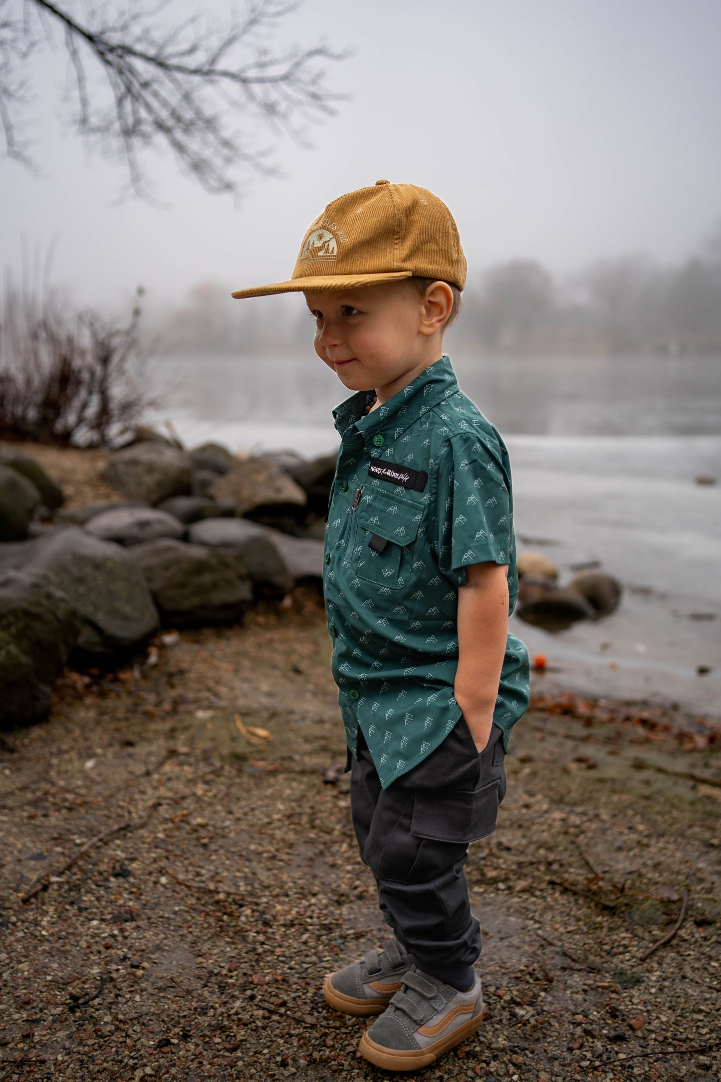 Fishing Shirt Green Mountains Button Up
