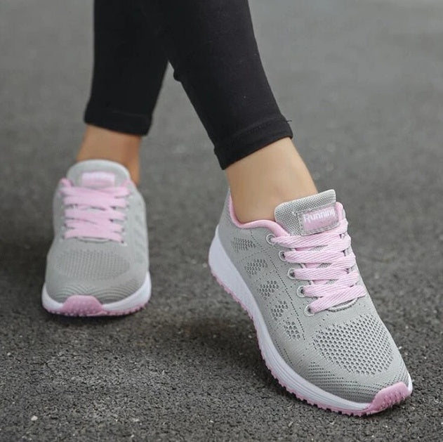 Lightweight Breathable Women's Sports Sneakers Running Shoes